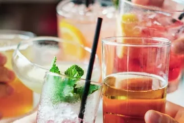 7 Amazing Drink Ideas with Recipes for a Fun Party Night