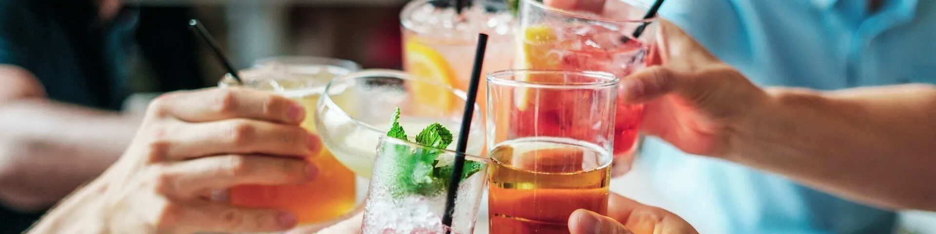 7 Amazing Drink Ideas with Recipes for a Fun Party Night